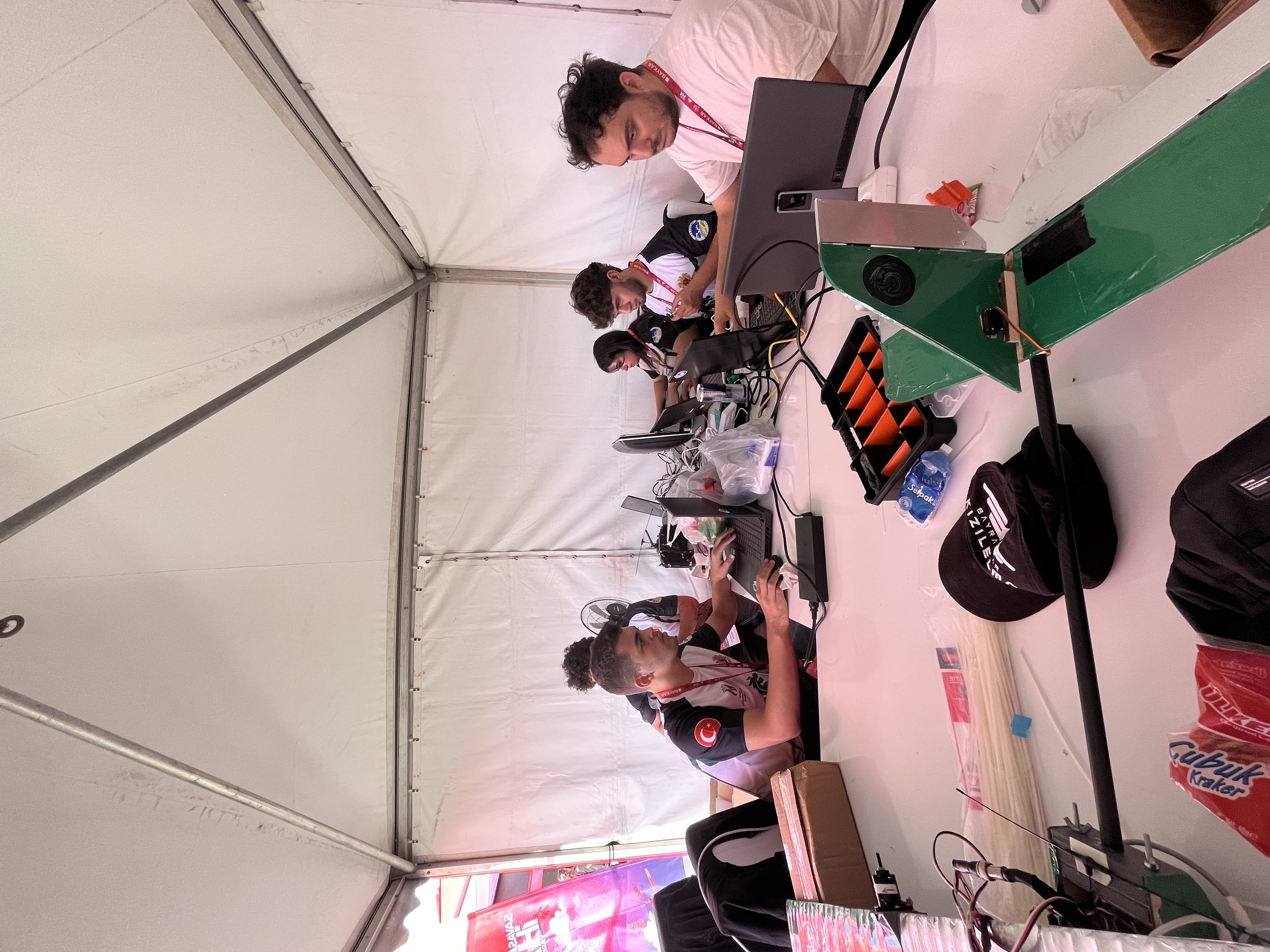 Teknik kontrol checklist görseli: 12 kg, elektrik itki, sigorta/akım kesici, failsafe